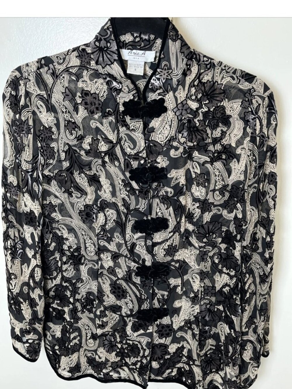 Arie.A Black Sheer Burnout Velvet Floral Blouse Frog Closure Top Small
